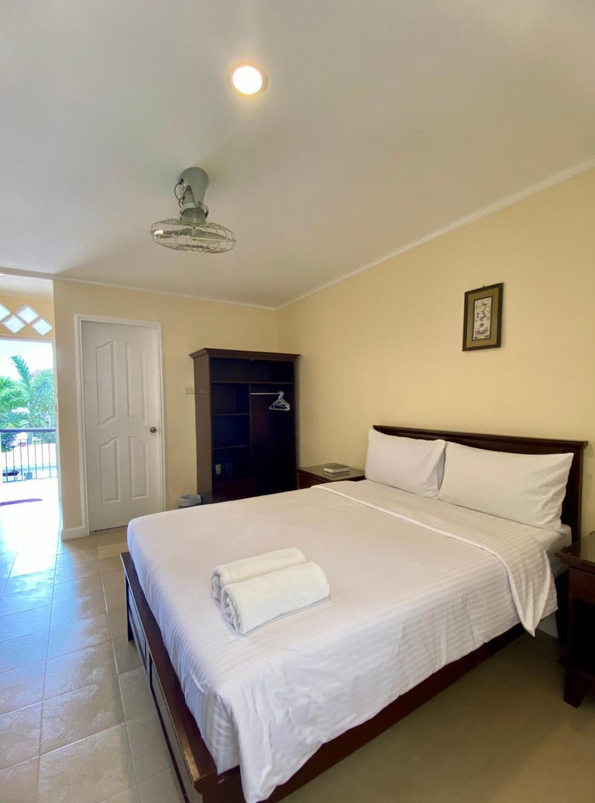 Panglao Regents Park Resort מראה חיצוני תמונה
