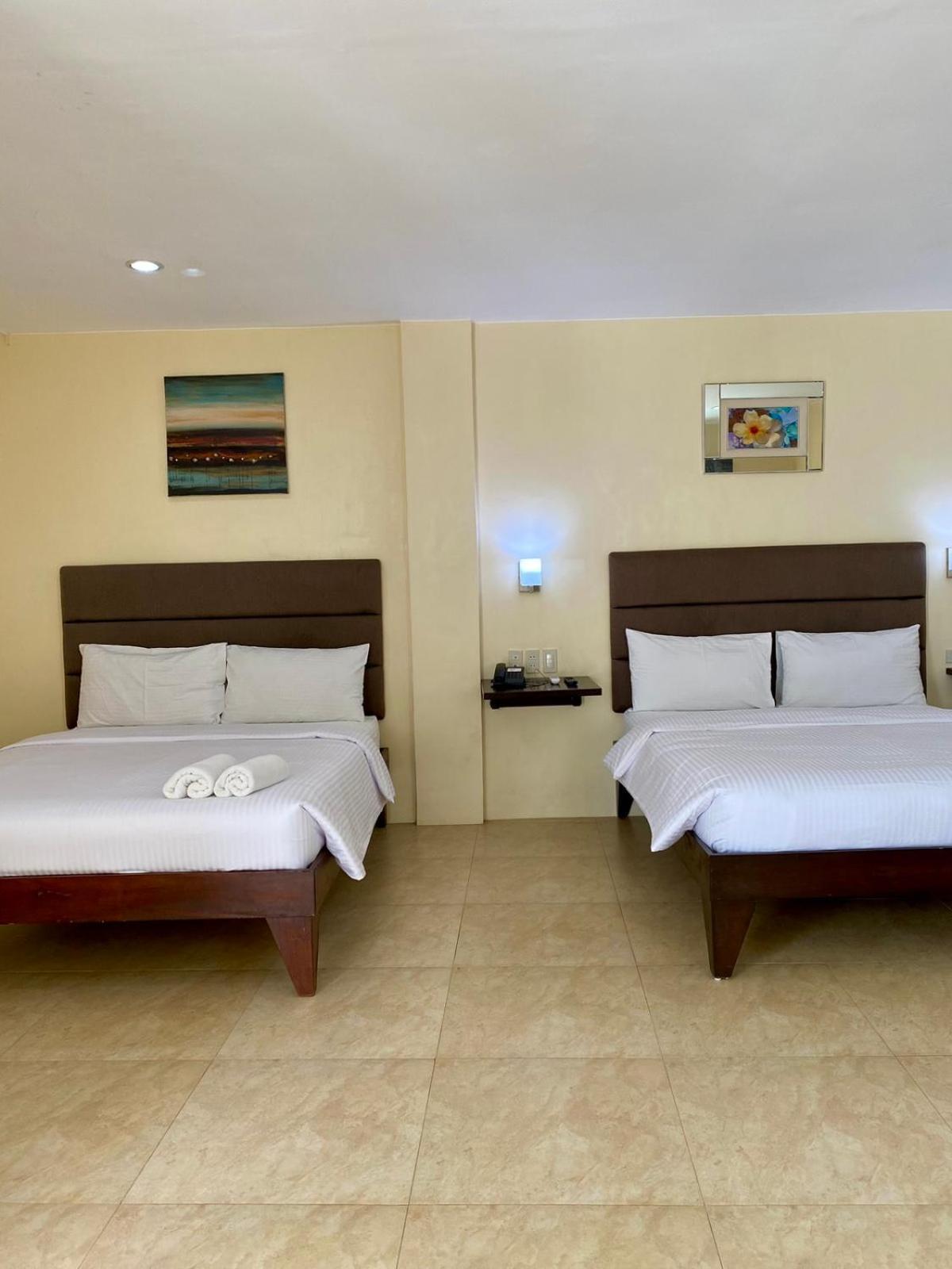 Panglao Regents Park Resort מראה חיצוני תמונה
