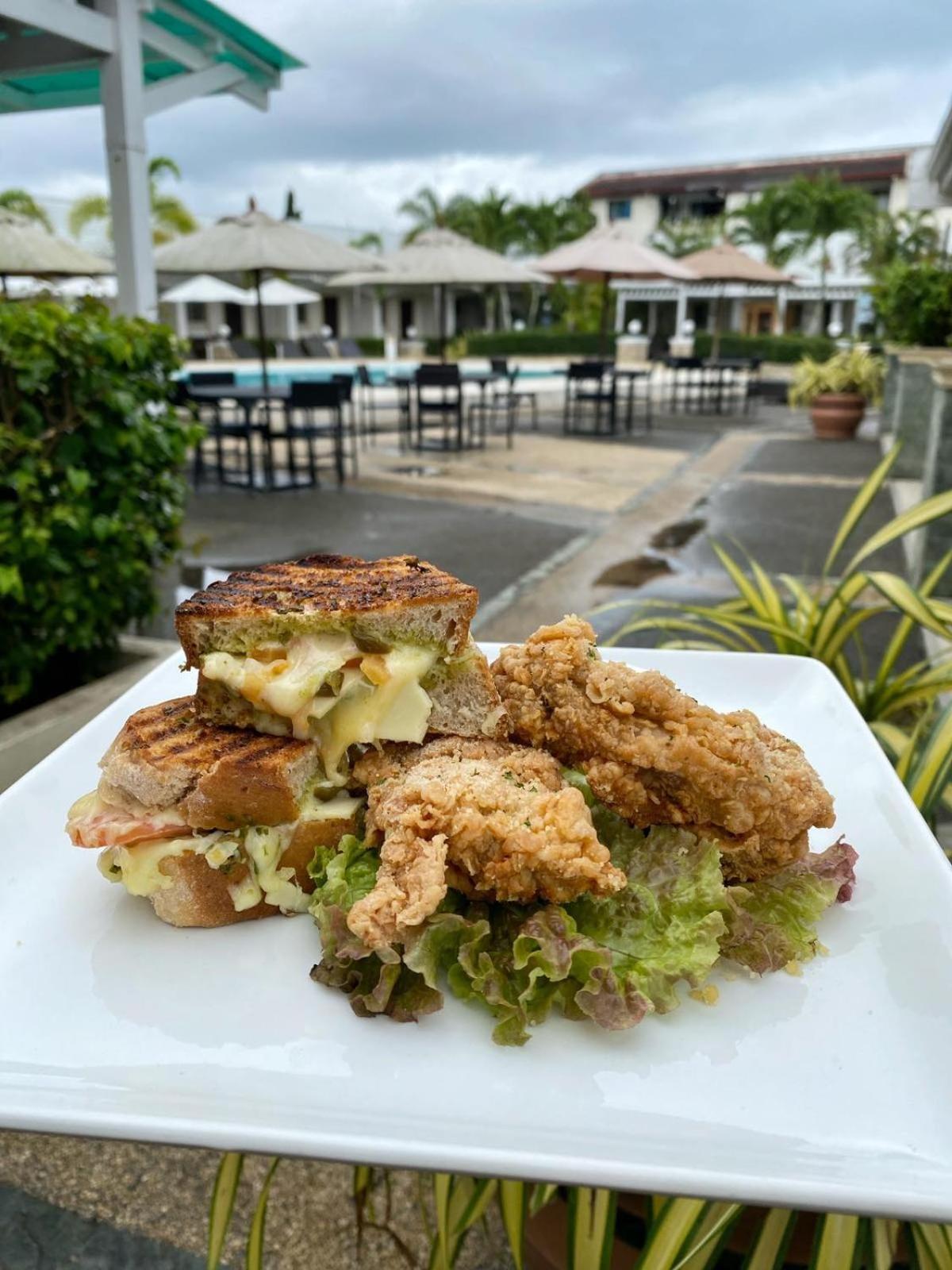 Panglao Regents Park Resort מראה חיצוני תמונה