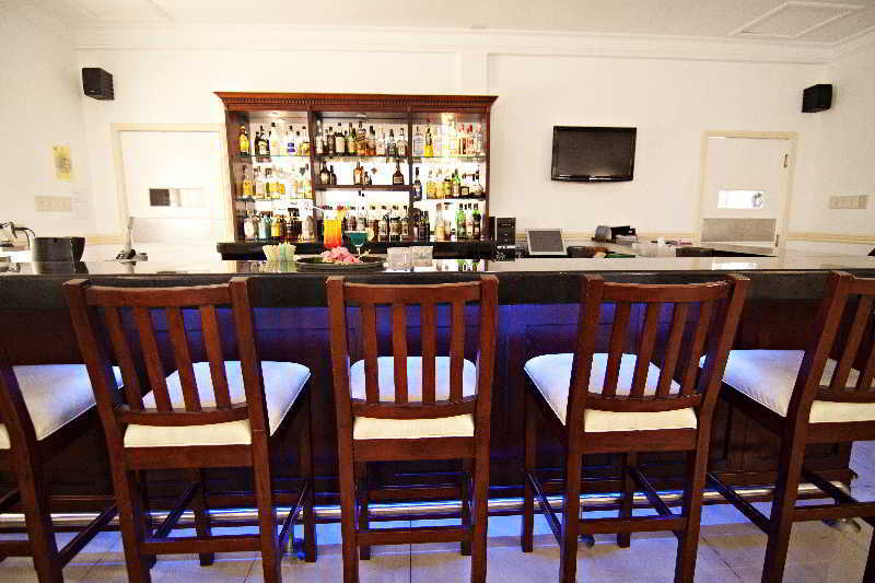 Panglao Regents Park Resort מראה חיצוני תמונה