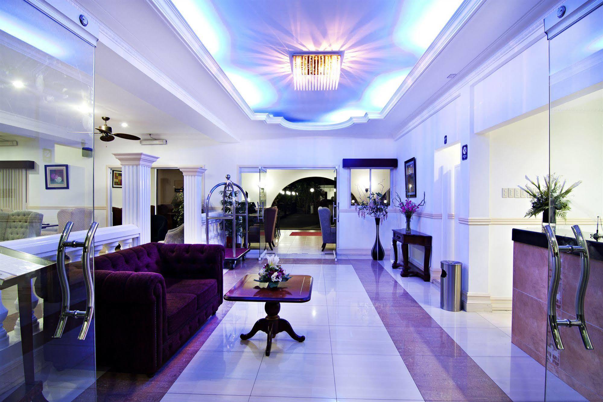 Panglao Regents Park Resort מראה חיצוני תמונה