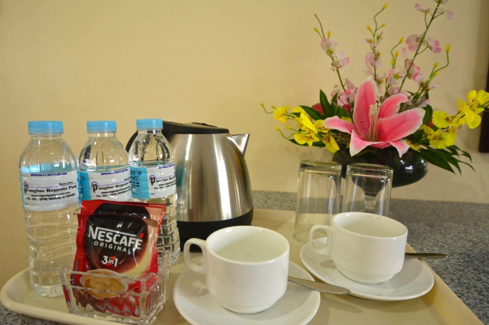 Panglao Regents Park Resort מראה חיצוני תמונה